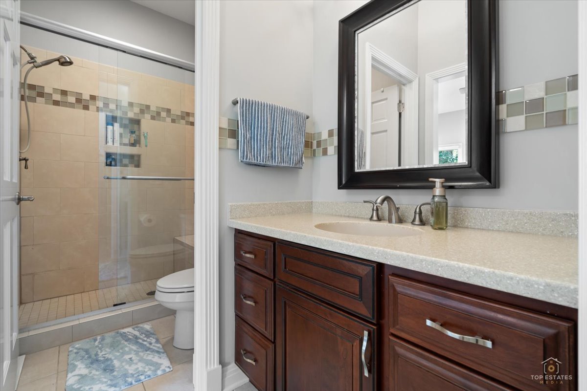 49w693 Hinckley Road Property Photo 42