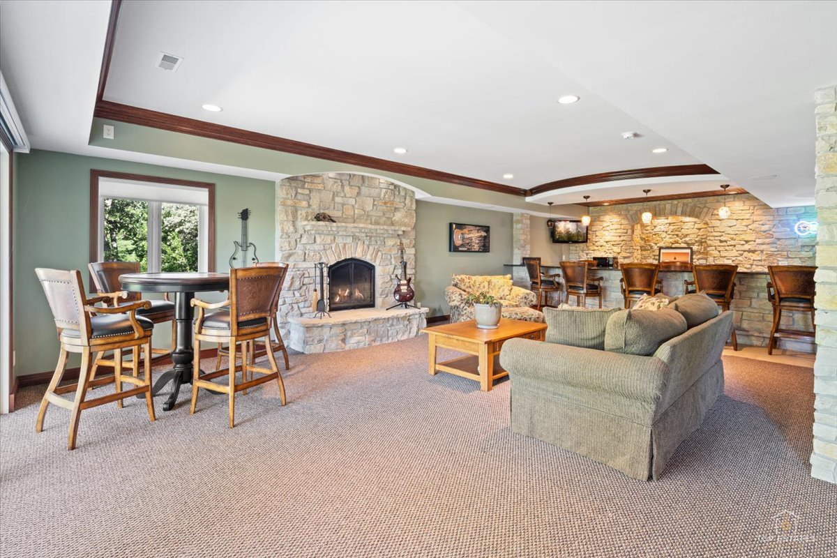 49w693 Hinckley Road Property Photo 44