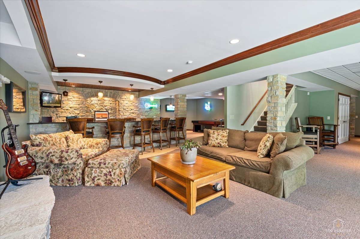 49w693 Hinckley Road Property Photo 46