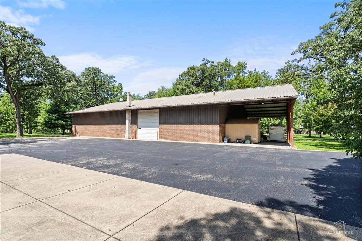 49w693 Hinckley Road Property Photo 71