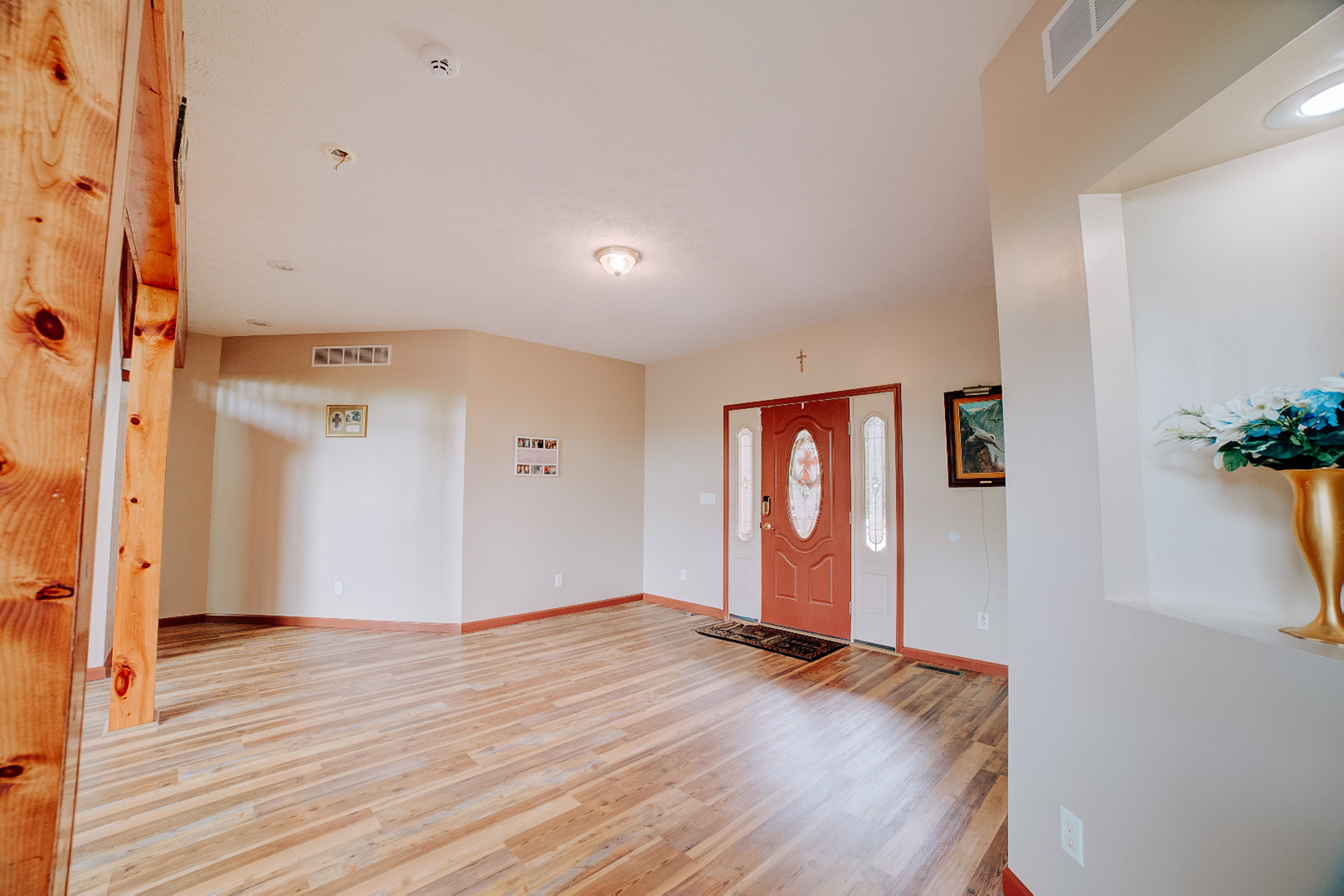 15571 Riverwood Drive Property Photo 14