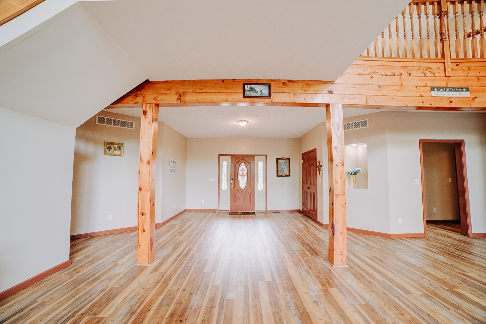 15571 Riverwood Drive Property Photo 15