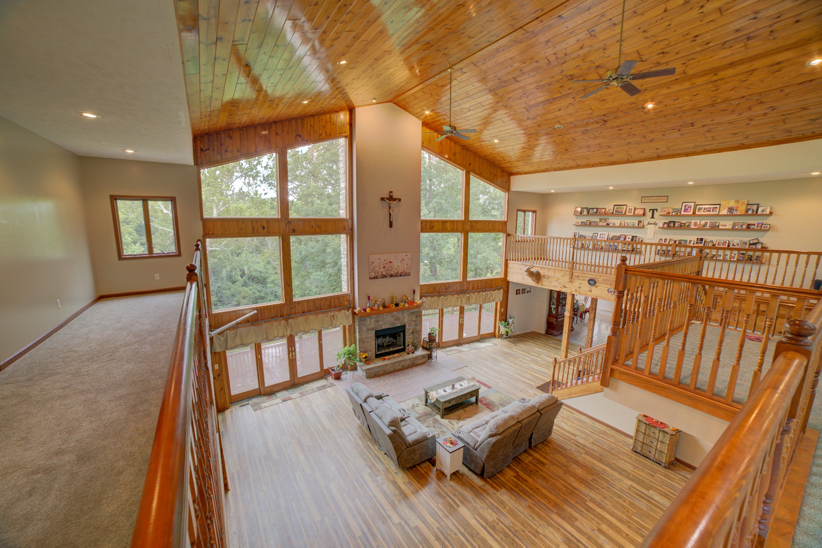 15571 Riverwood Drive Property Photo 23