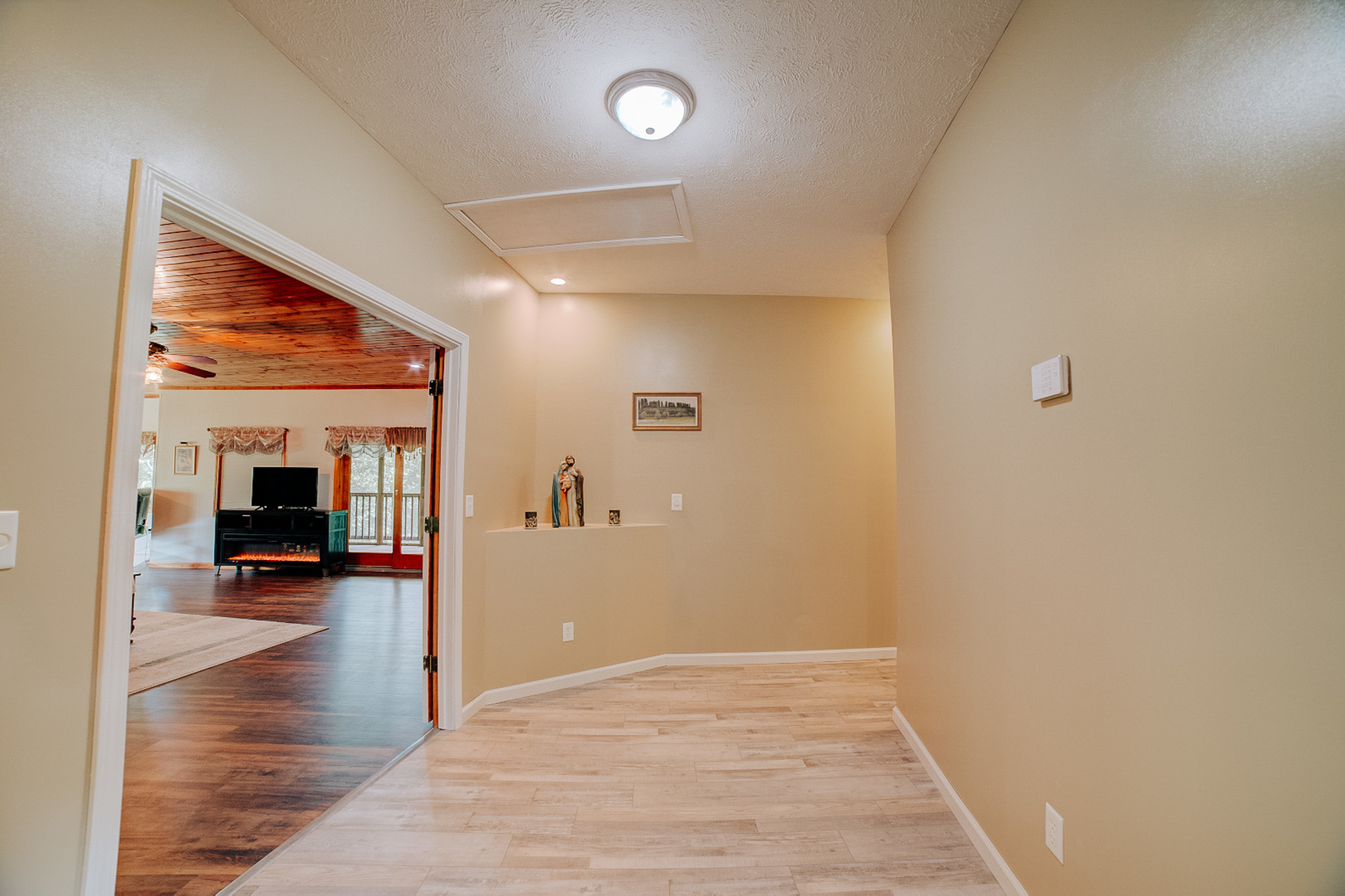 15571 Riverwood Drive Property Photo 77
