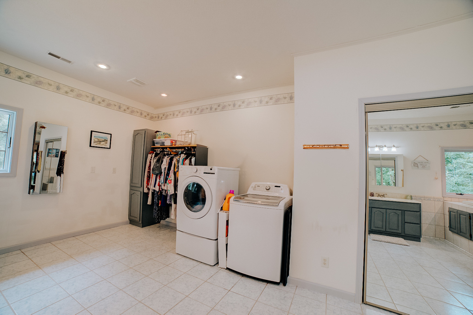 15571 Riverwood Drive Property Photo 89