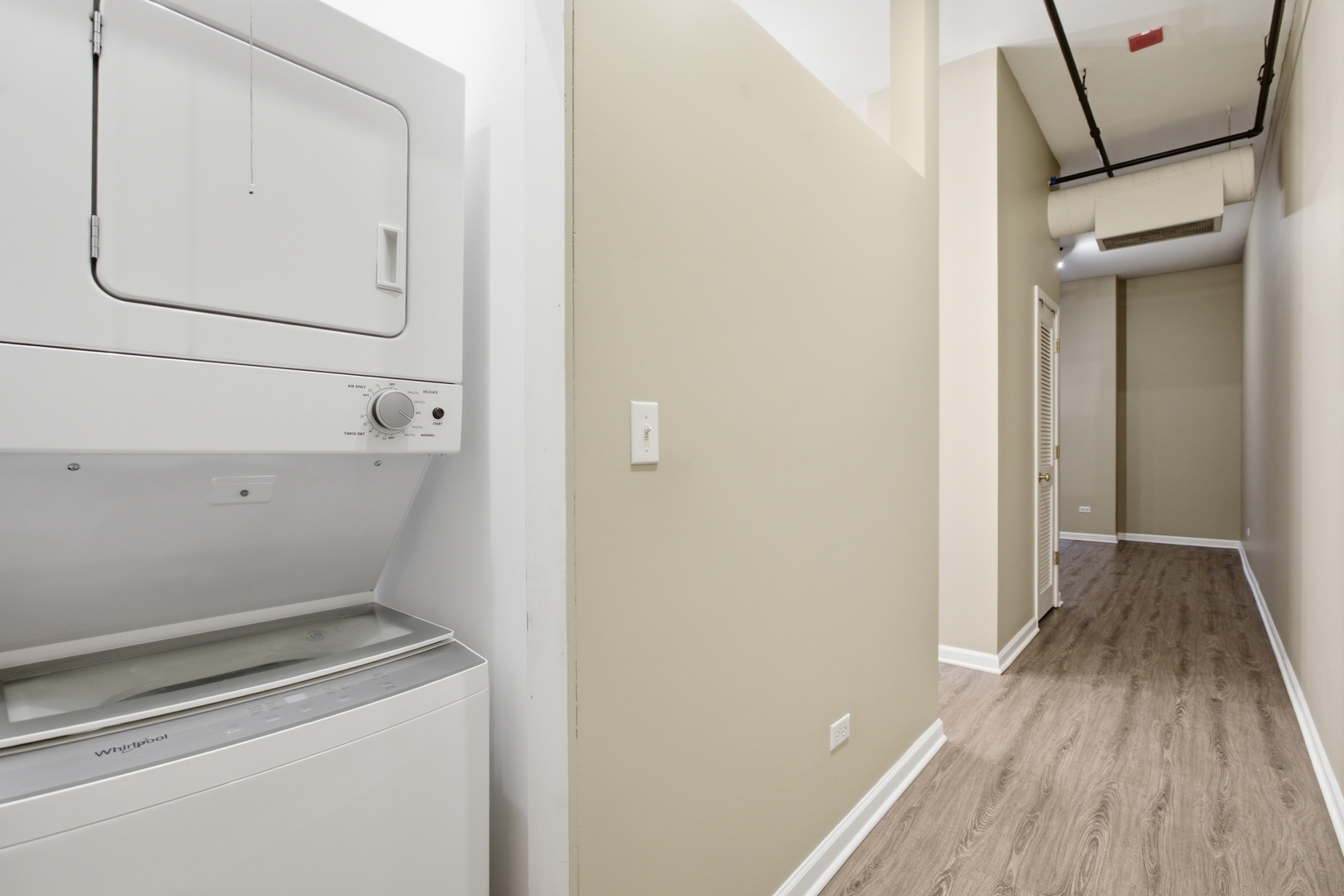 400 W Ontario Street 510 Property Photo 5