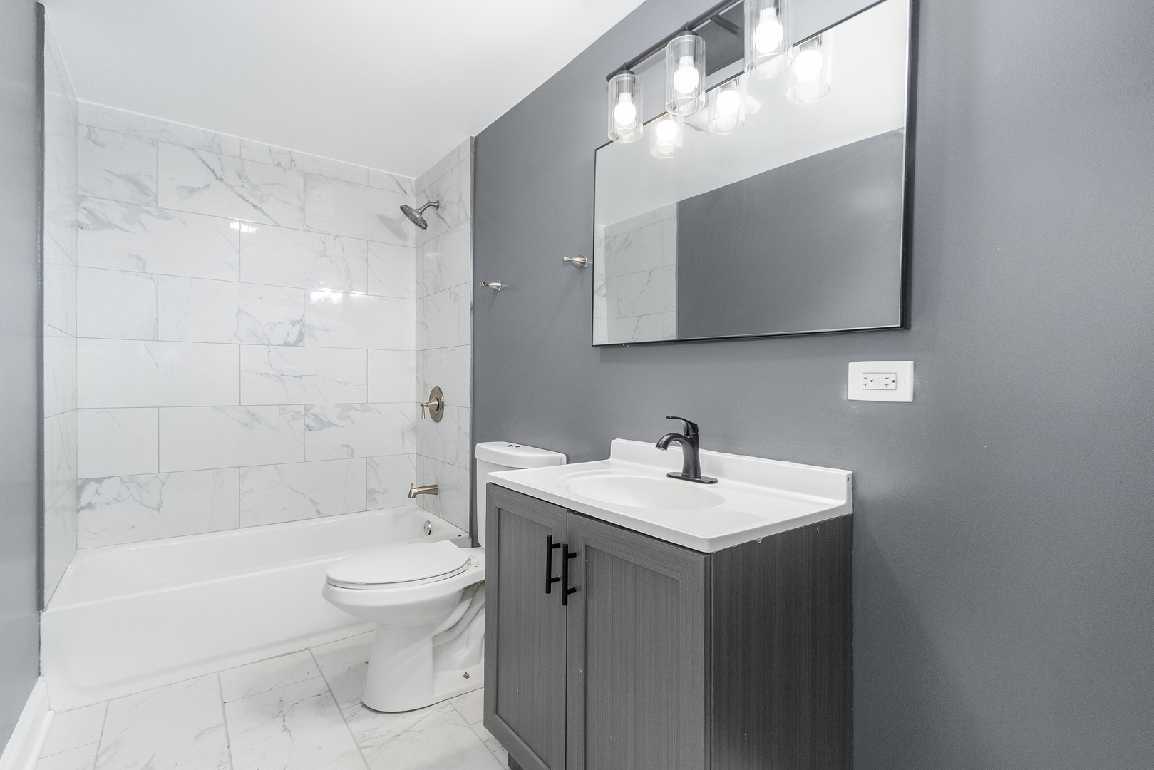 16140 Marshfield Avenue Property Photo 13