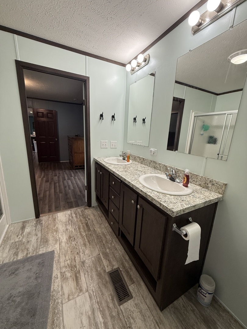 43 Saint Michaels Drive Property Photo 21