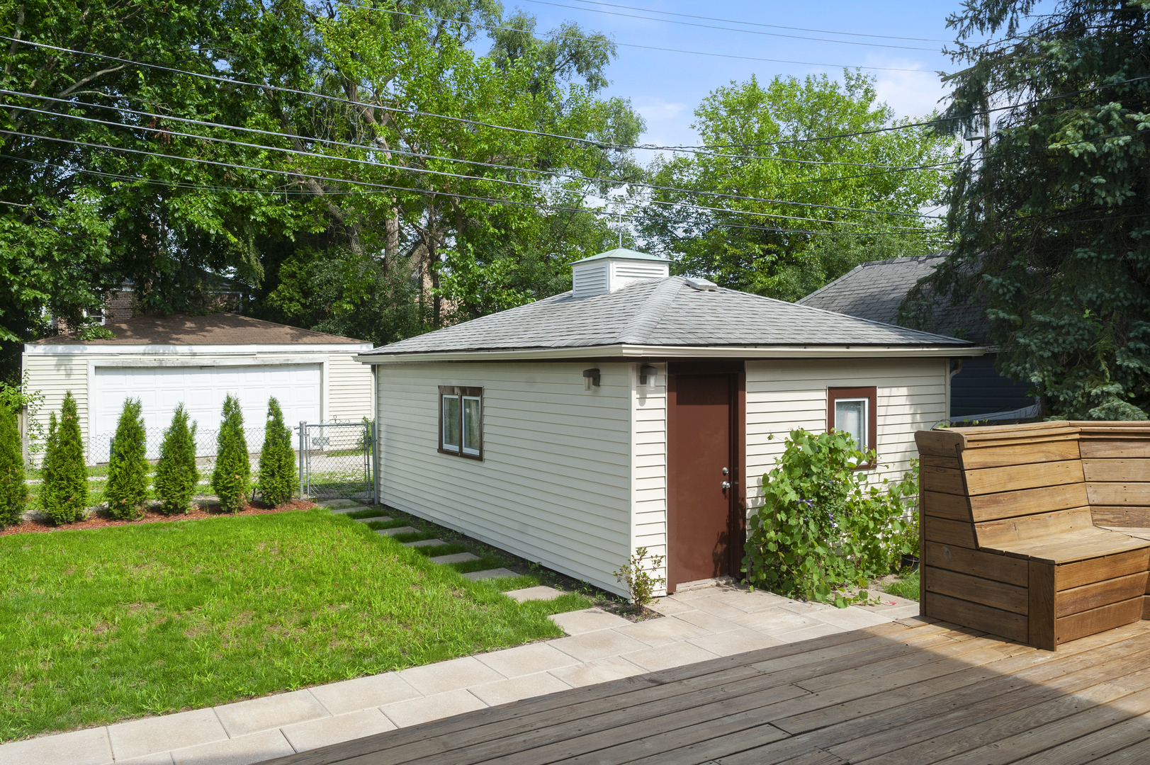 6711 N Monticello Avenue Property Photo 20