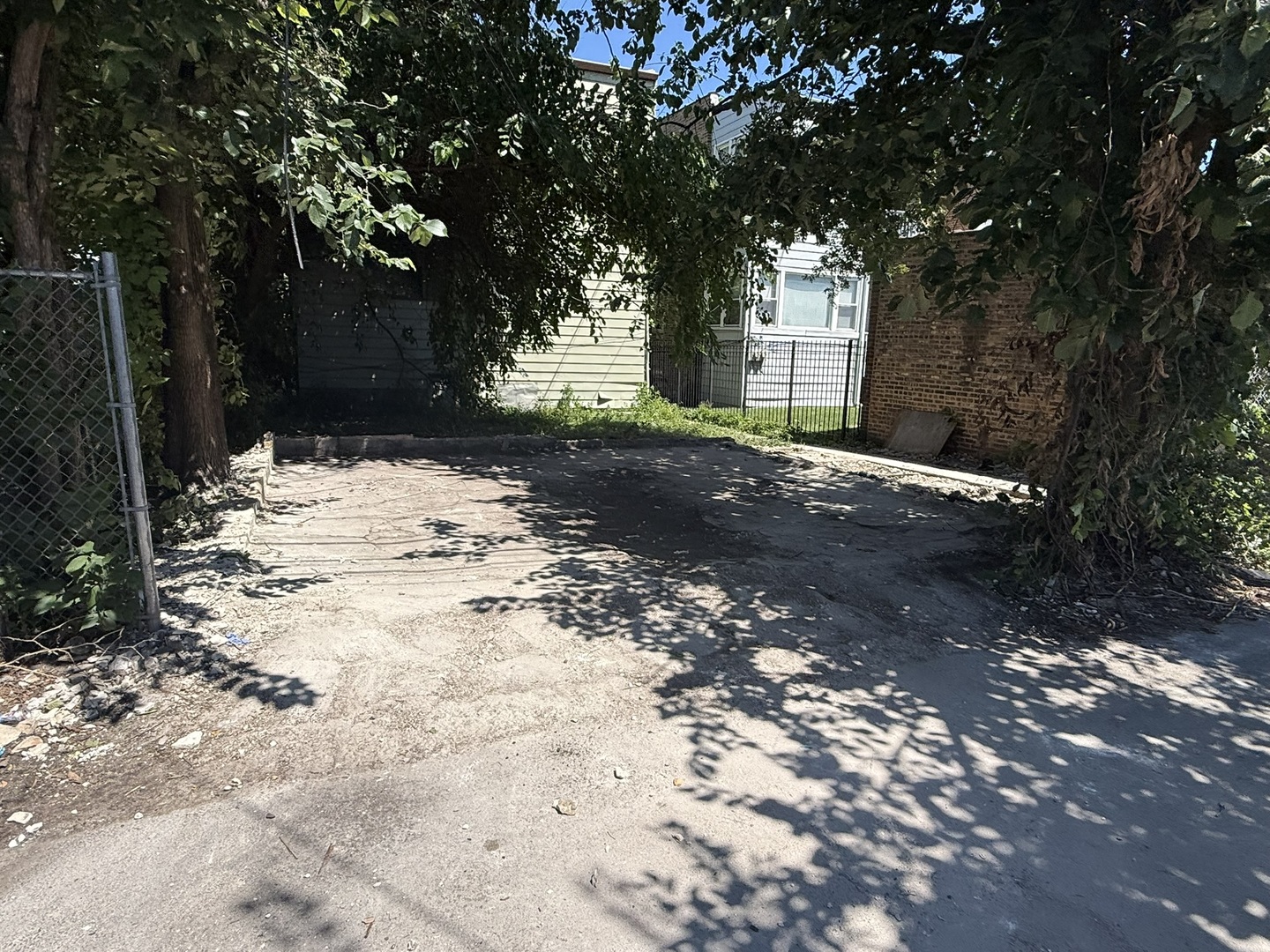 5525 W Jackson Boulevard Property Photo 4