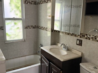 5525 W Jackson Boulevard Property Photo 17