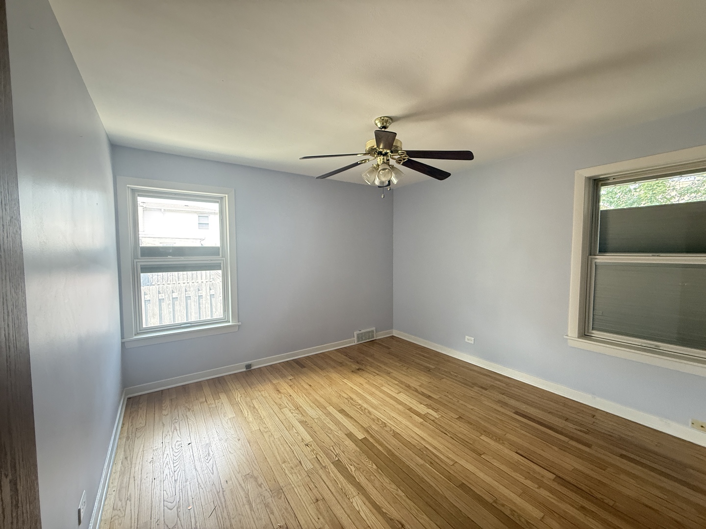 1811 N Thatcher Avenue Property Photo 6
