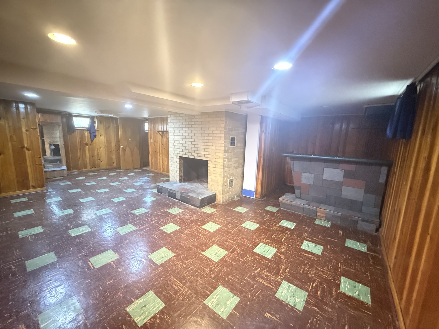 1811 N Thatcher Avenue Property Photo 14
