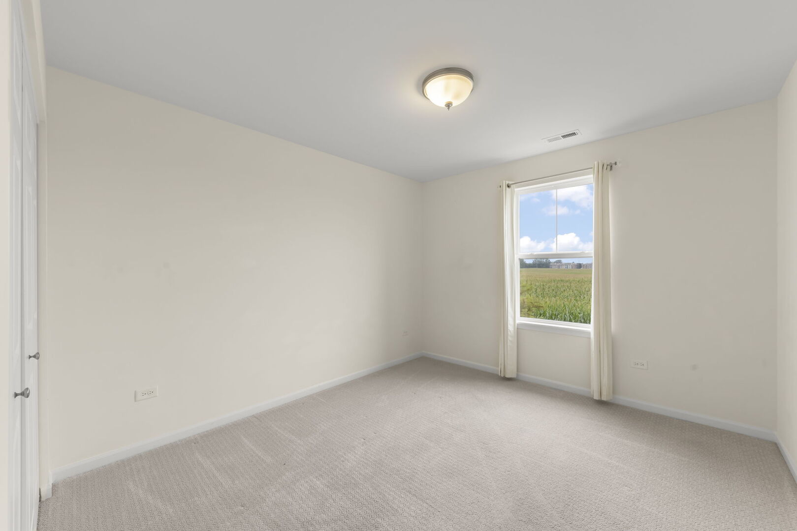4200 Calder Lane Property Photo 18