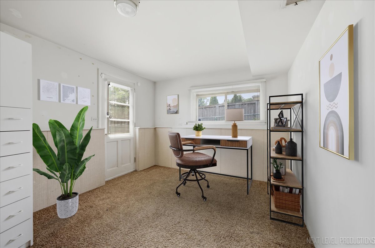627 Maple Avenue Property Photo 11