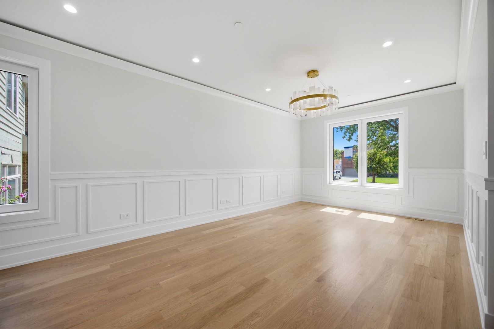 1738 Farwell Avenue Property Photo 11