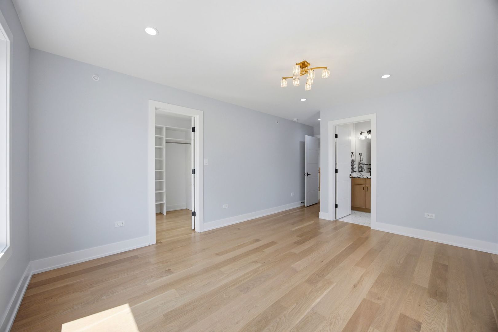 1738 Farwell Avenue Property Photo 29