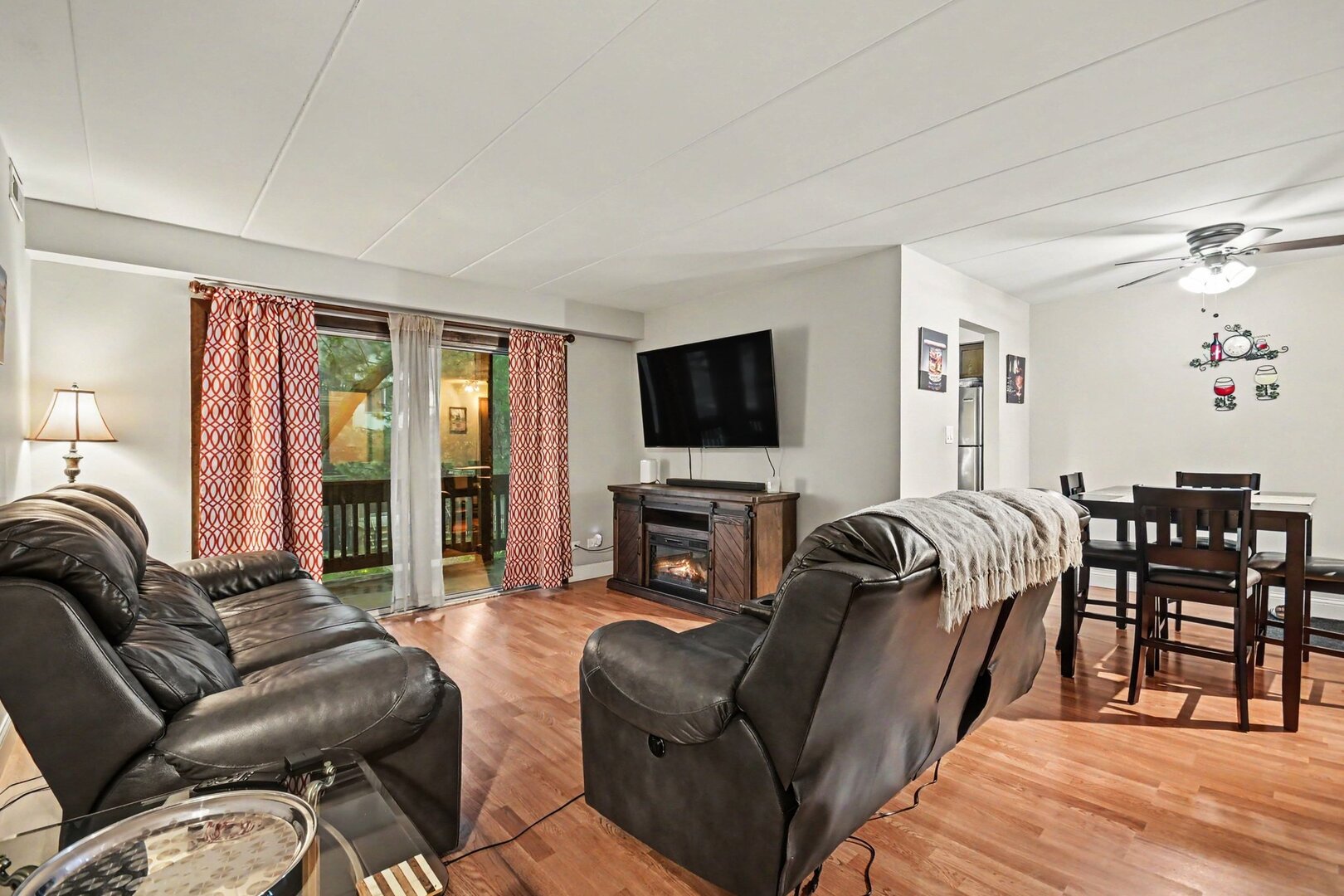 14023 Gail Lane 408 Property Photo 6