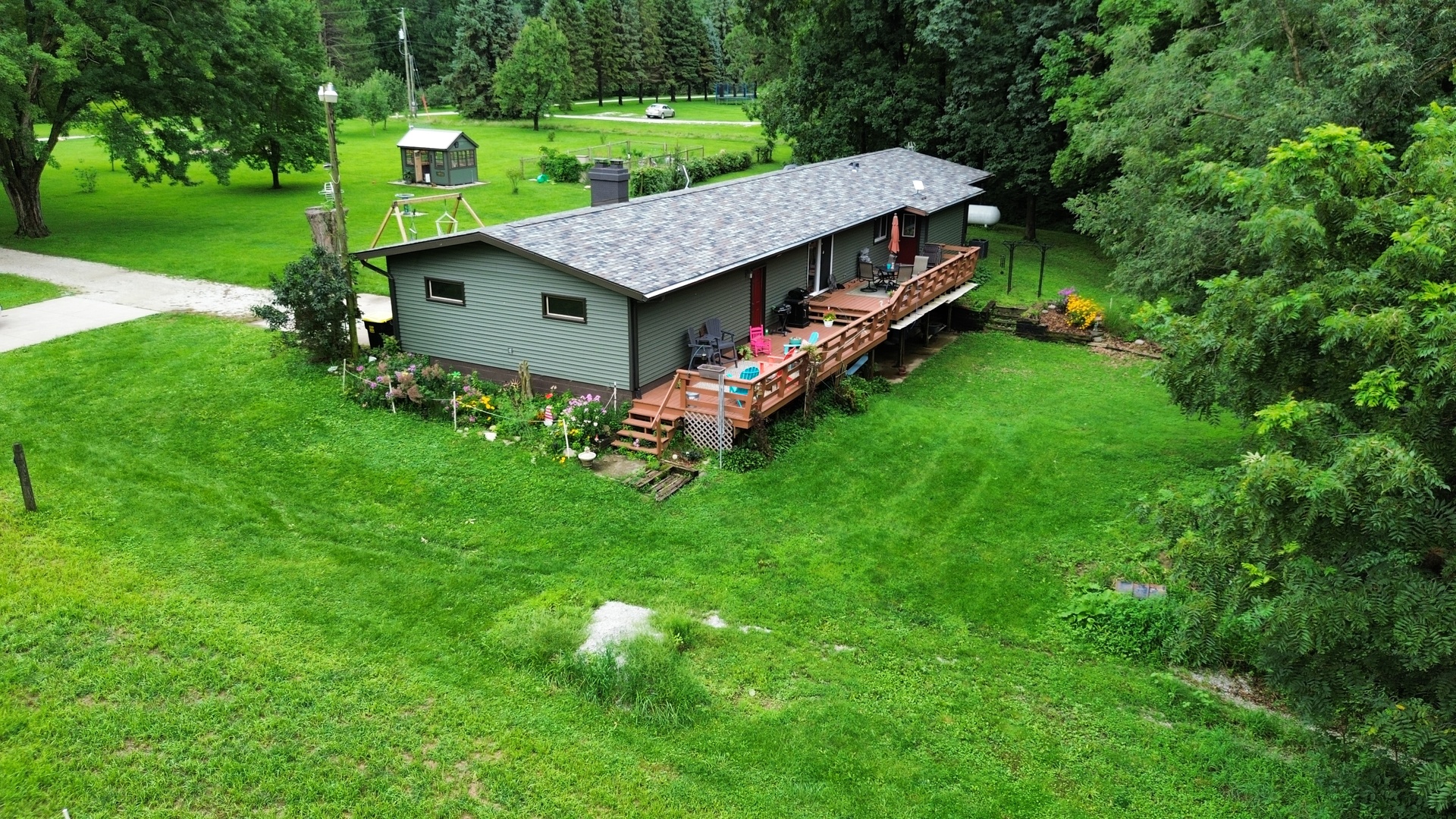 9910 207th Street Property Photo 6