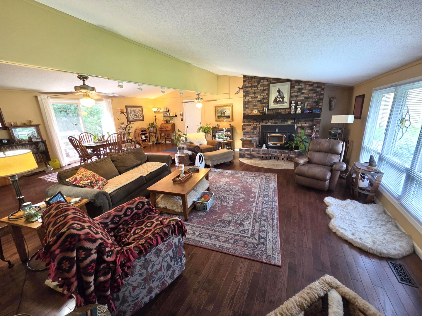 9910 207th Street Property Photo 7