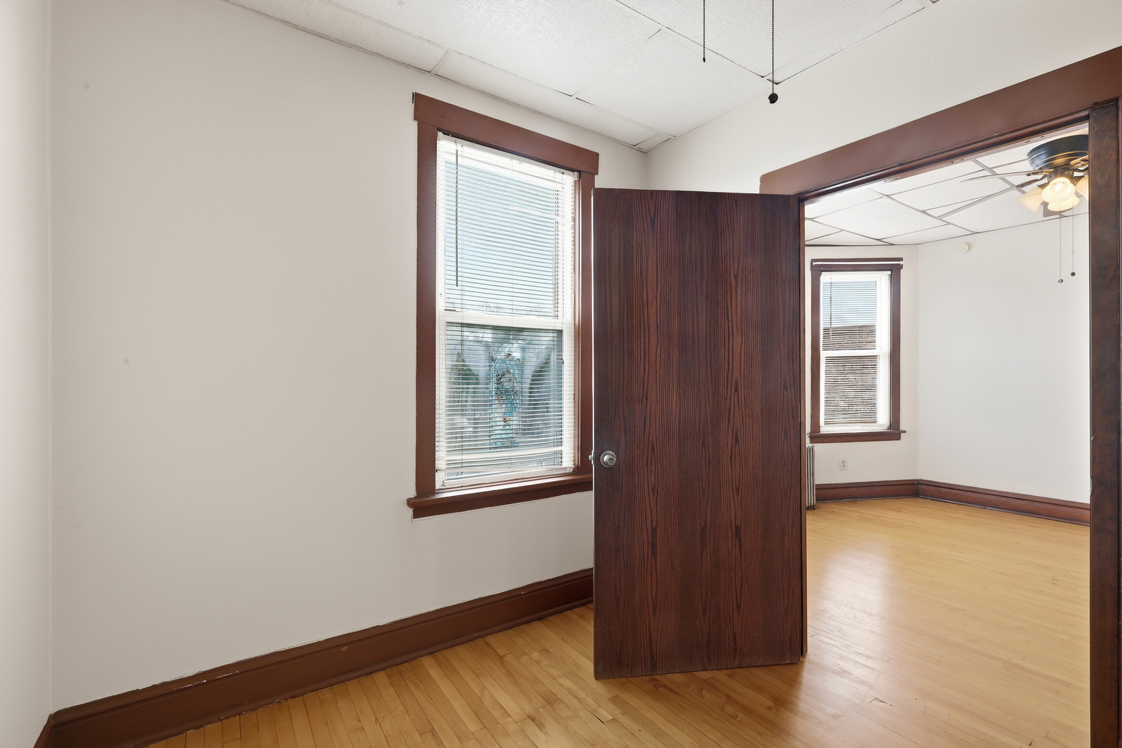 3516 N Cicero Avenue Property Photo 17