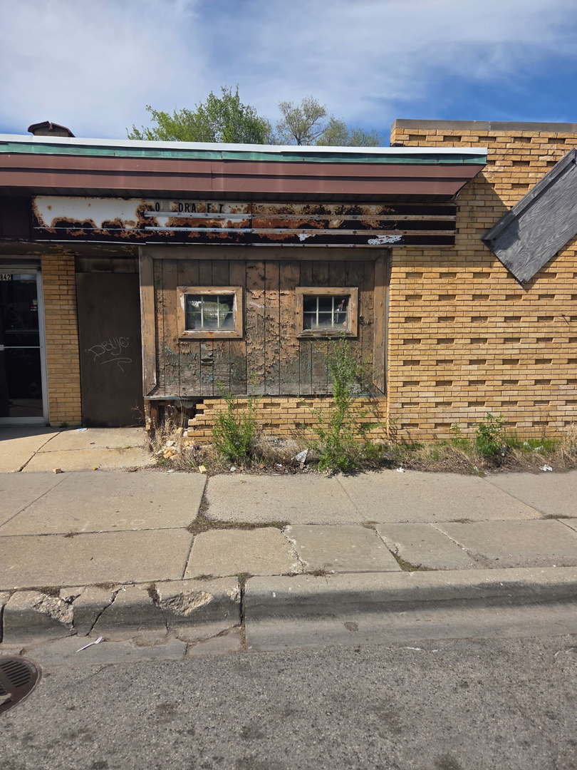 3838 W 79th Street Property Photo 1