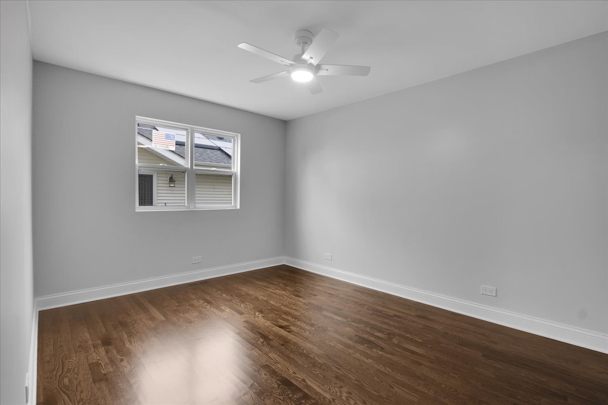 17942 Edwards Avenue Property Photo 14