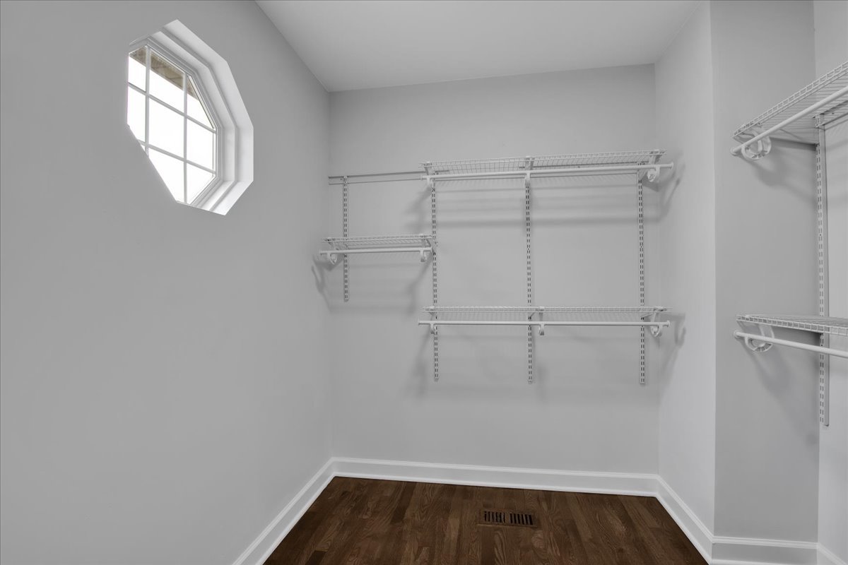 17942 Edwards Avenue Property Photo 29