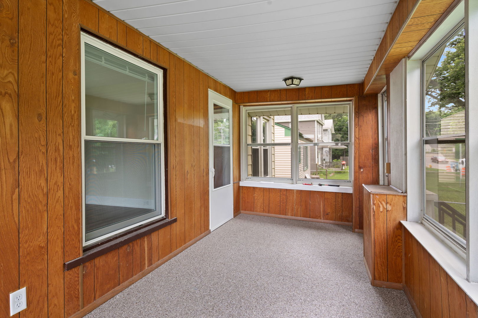 424 S Concord Street Property Photo 5