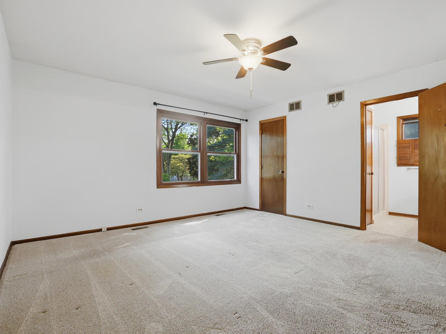 12733473 Property Photo 21