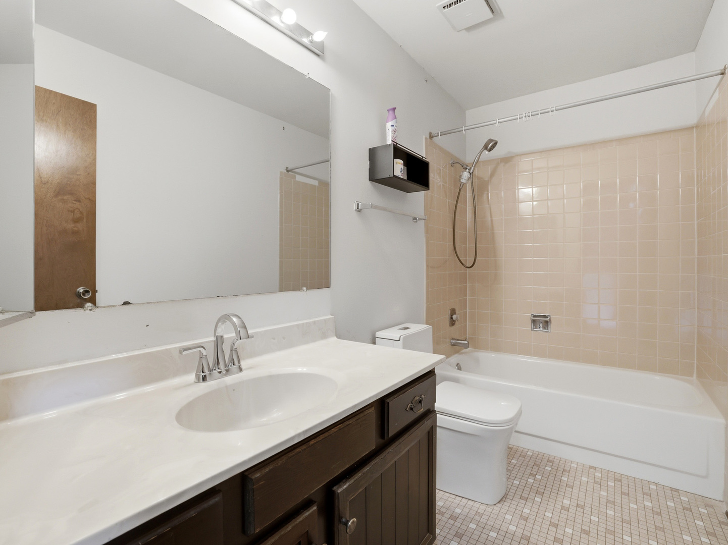 12733473 Property Photo 23