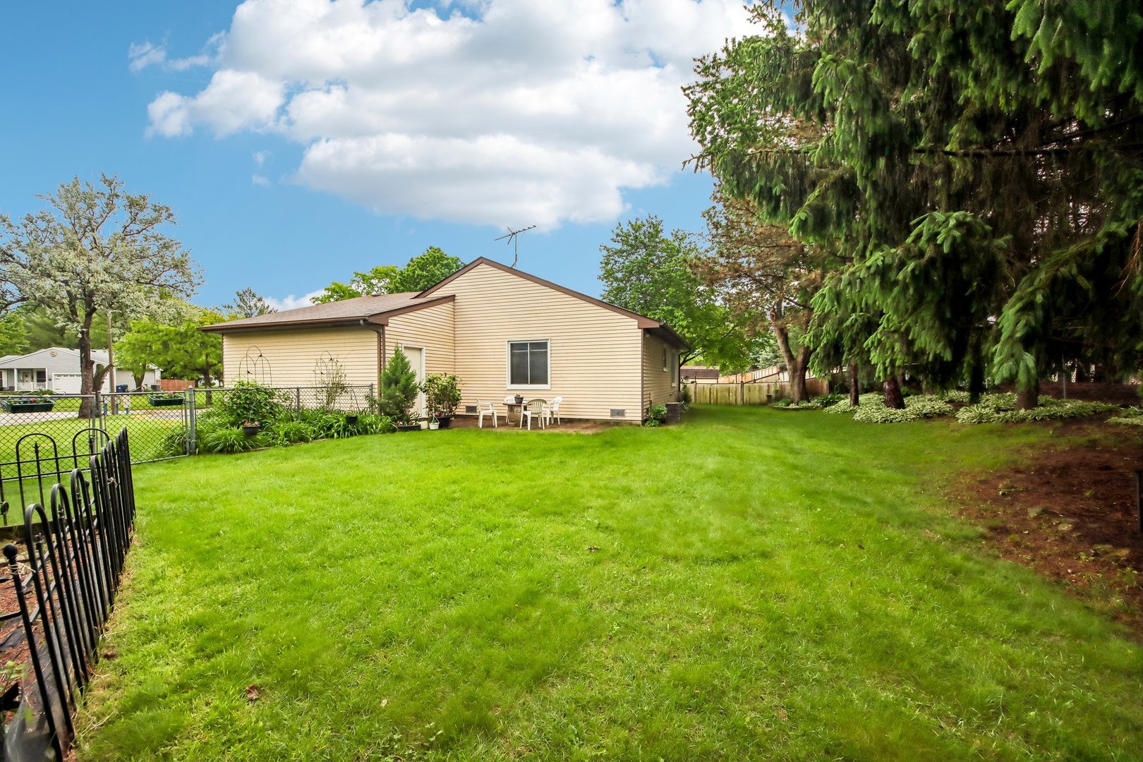 356 Westbrook Circle Property Photo 19