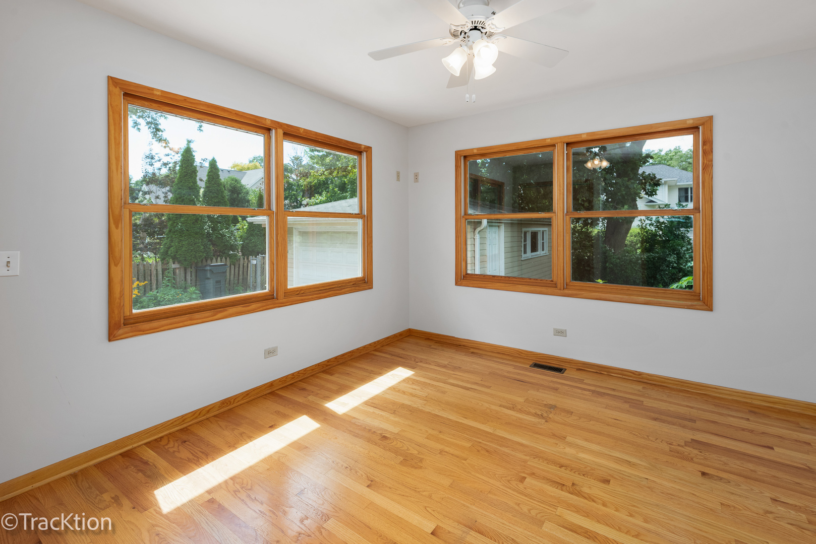 310 Merton Avenue Property Photo 11