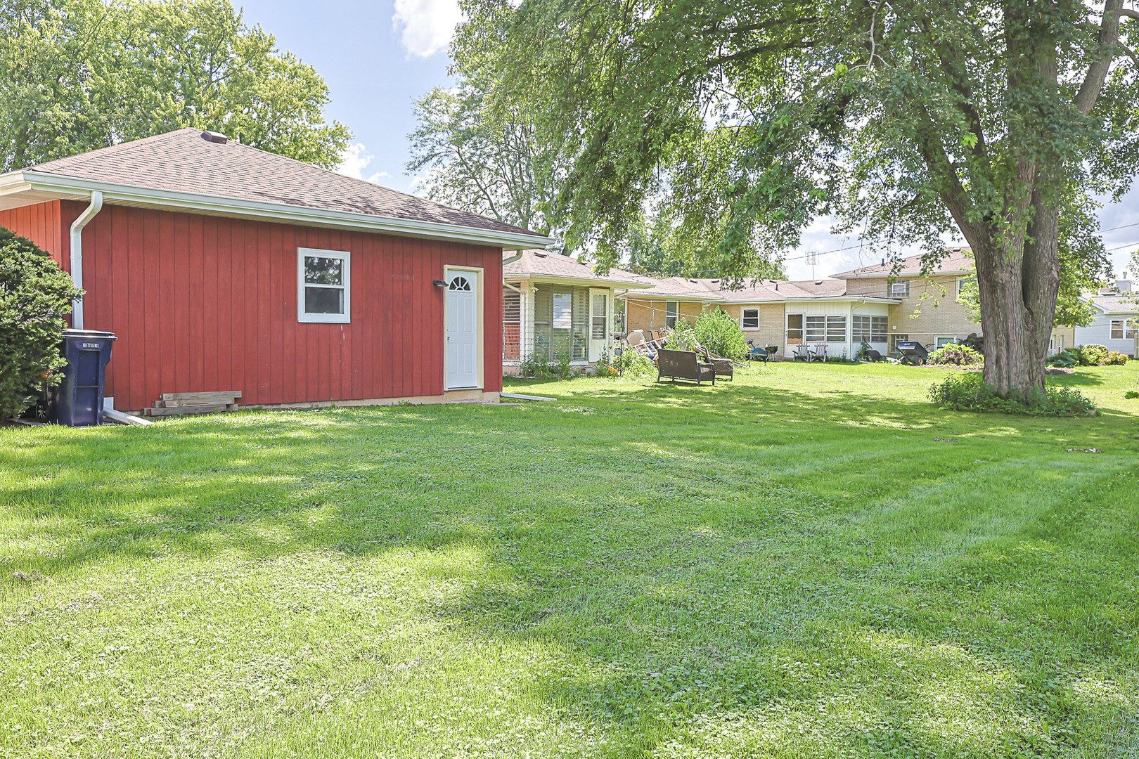 1305 Van Street Property Photo 8