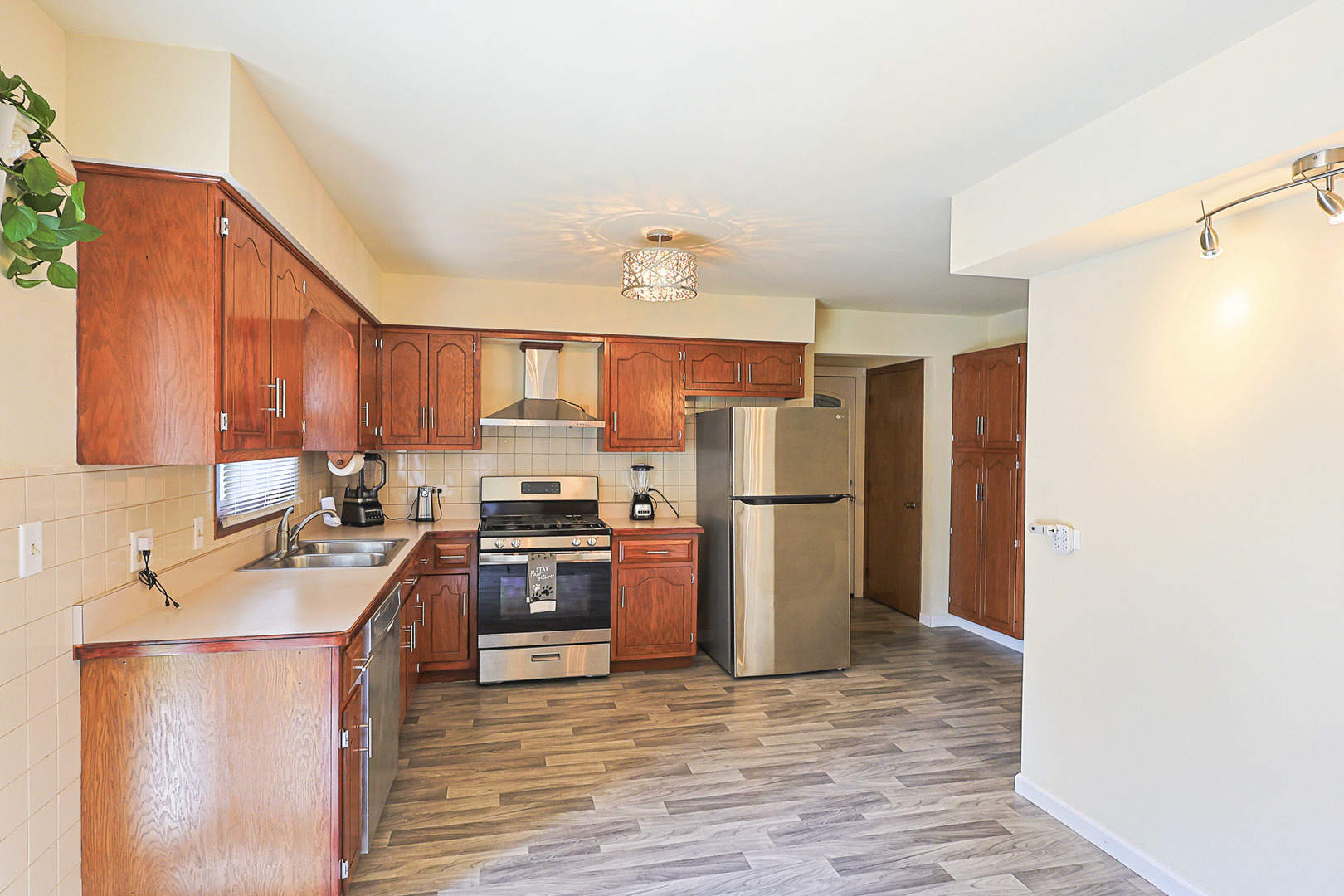 1305 Van Street Property Photo 13