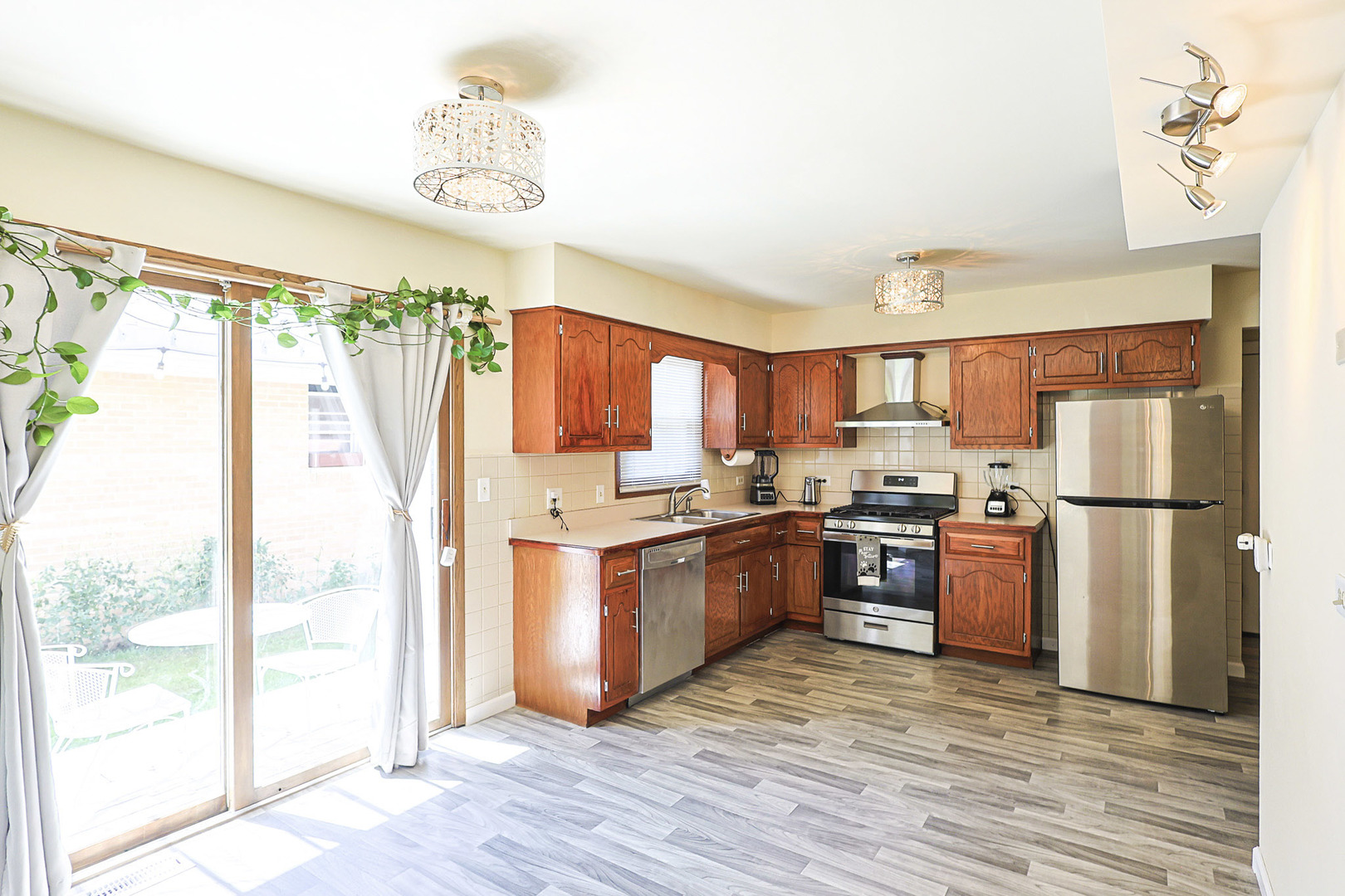 1305 Van Street Property Photo 15