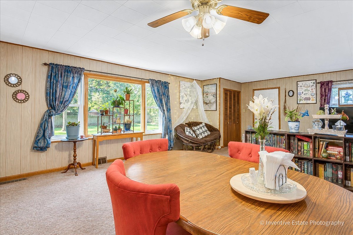 1051 Cottage Place Property Photo 7