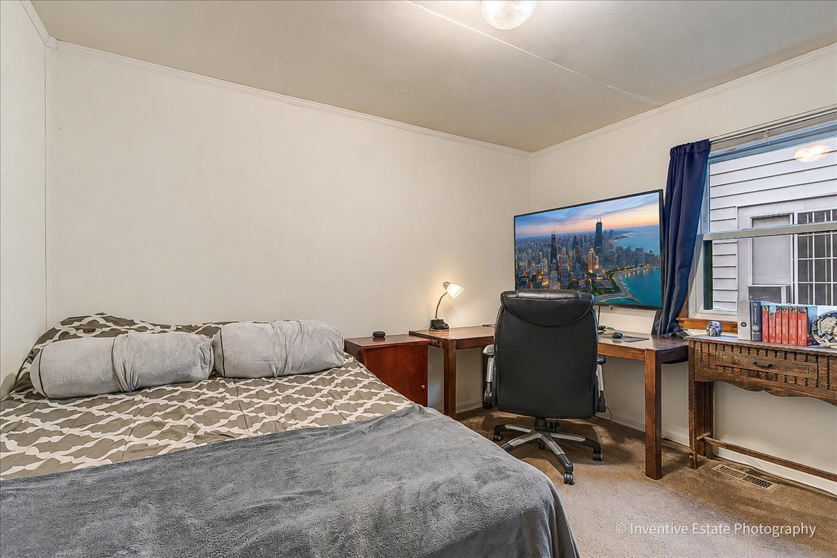 1051 Cottage Place Property Photo 12