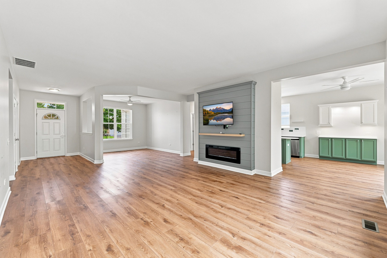 12655 Horseshoe Trail Property Photo 4