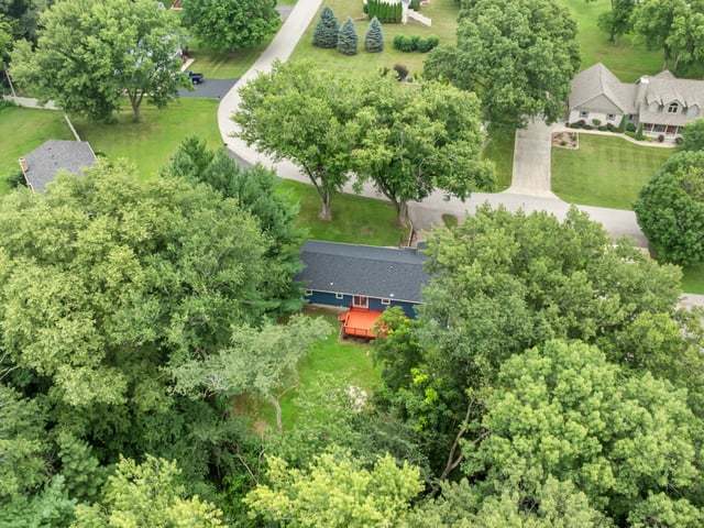510 E Elizabeth Road Property Photo 3