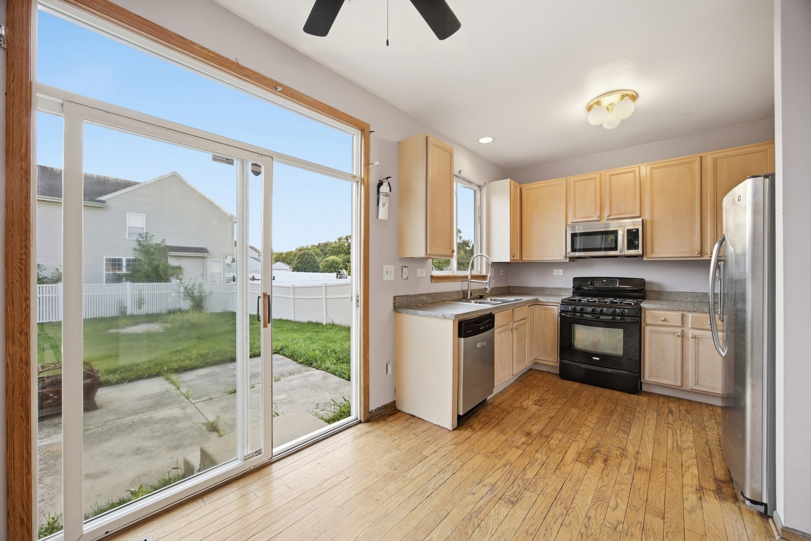 3106 Holden Circle Property Photo 8