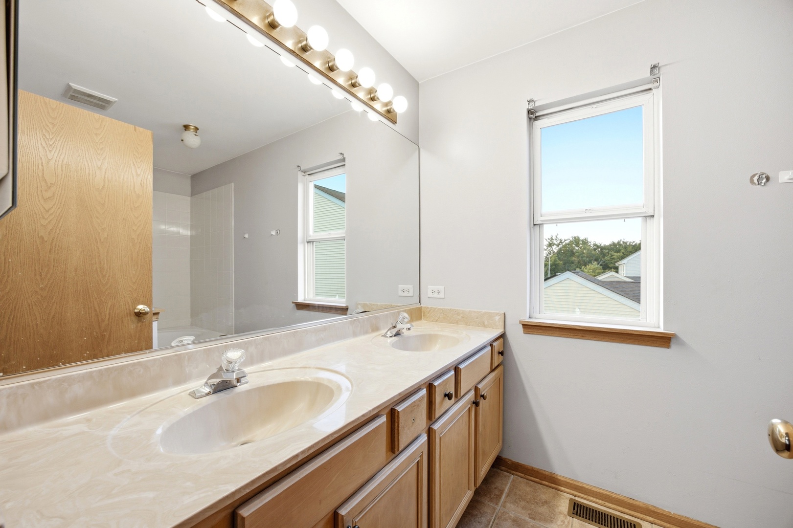 3106 Holden Circle Property Photo 15