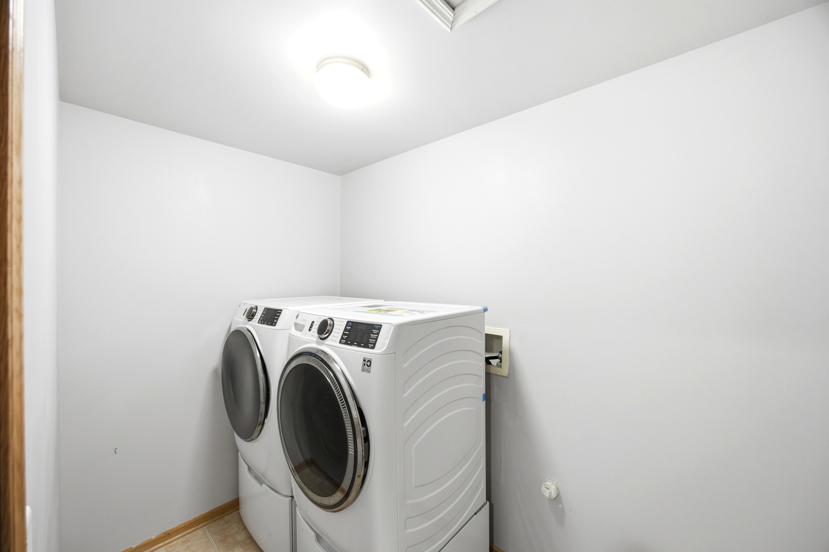 3106 Holden Circle Property Photo 24