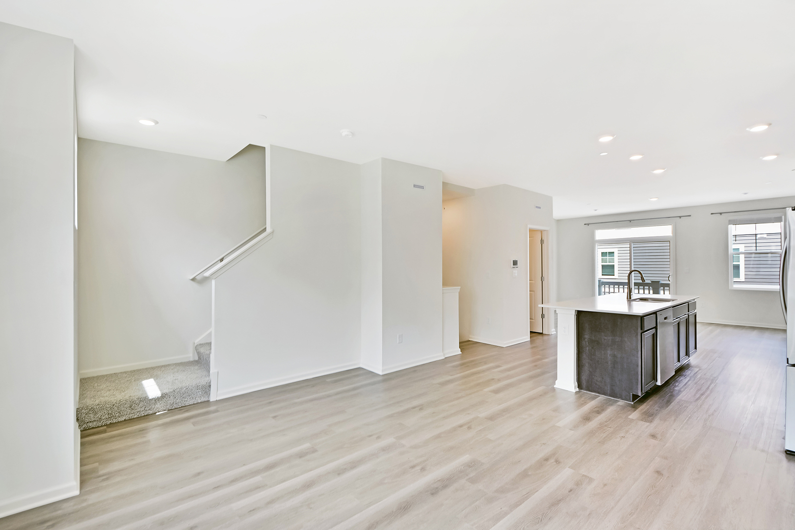 2129 Yellowstone Boulevard Property Photo 7