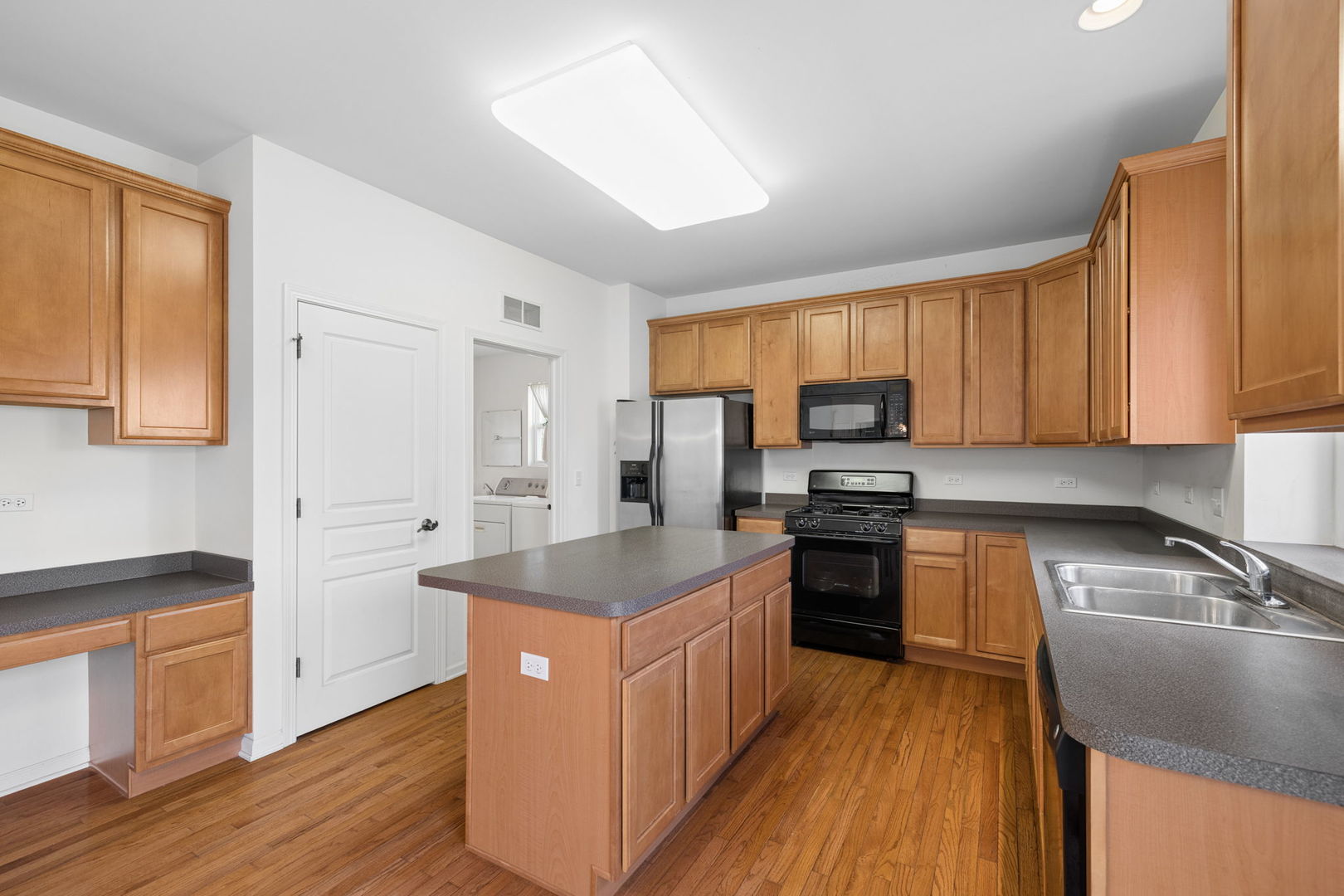 354 Hogan Street Property Photo 15