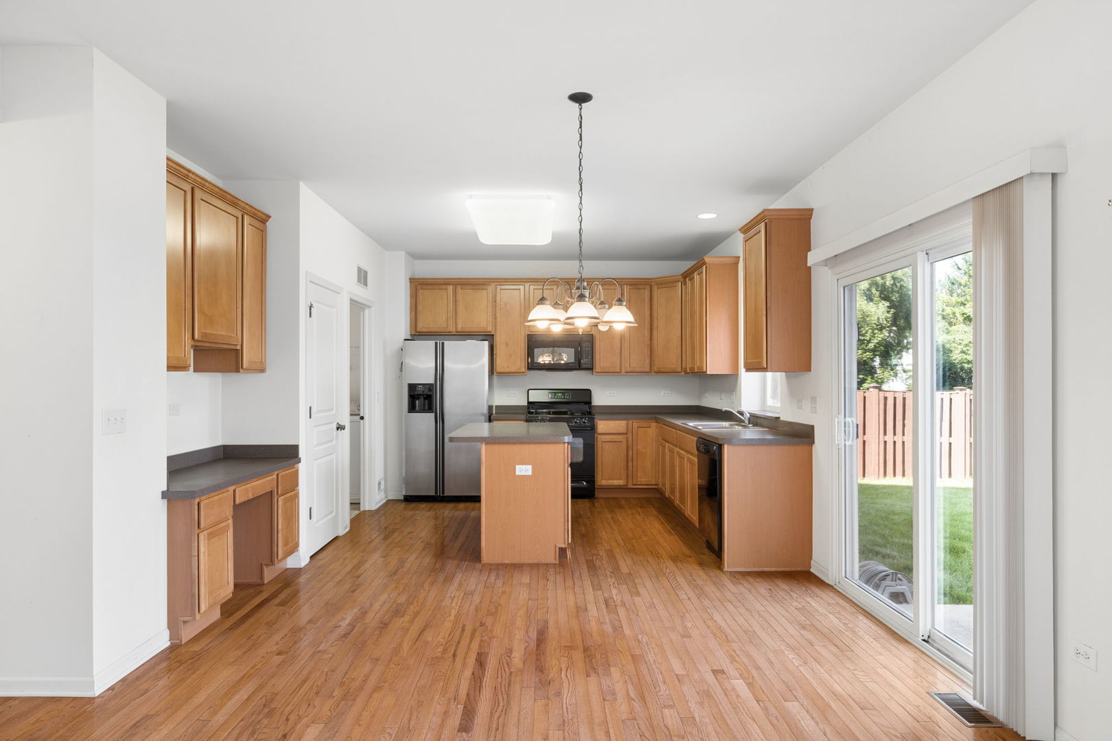 354 Hogan Street Property Photo 16
