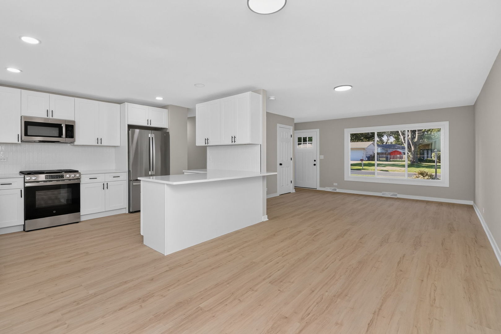 1513 77th Street Property Photo 3