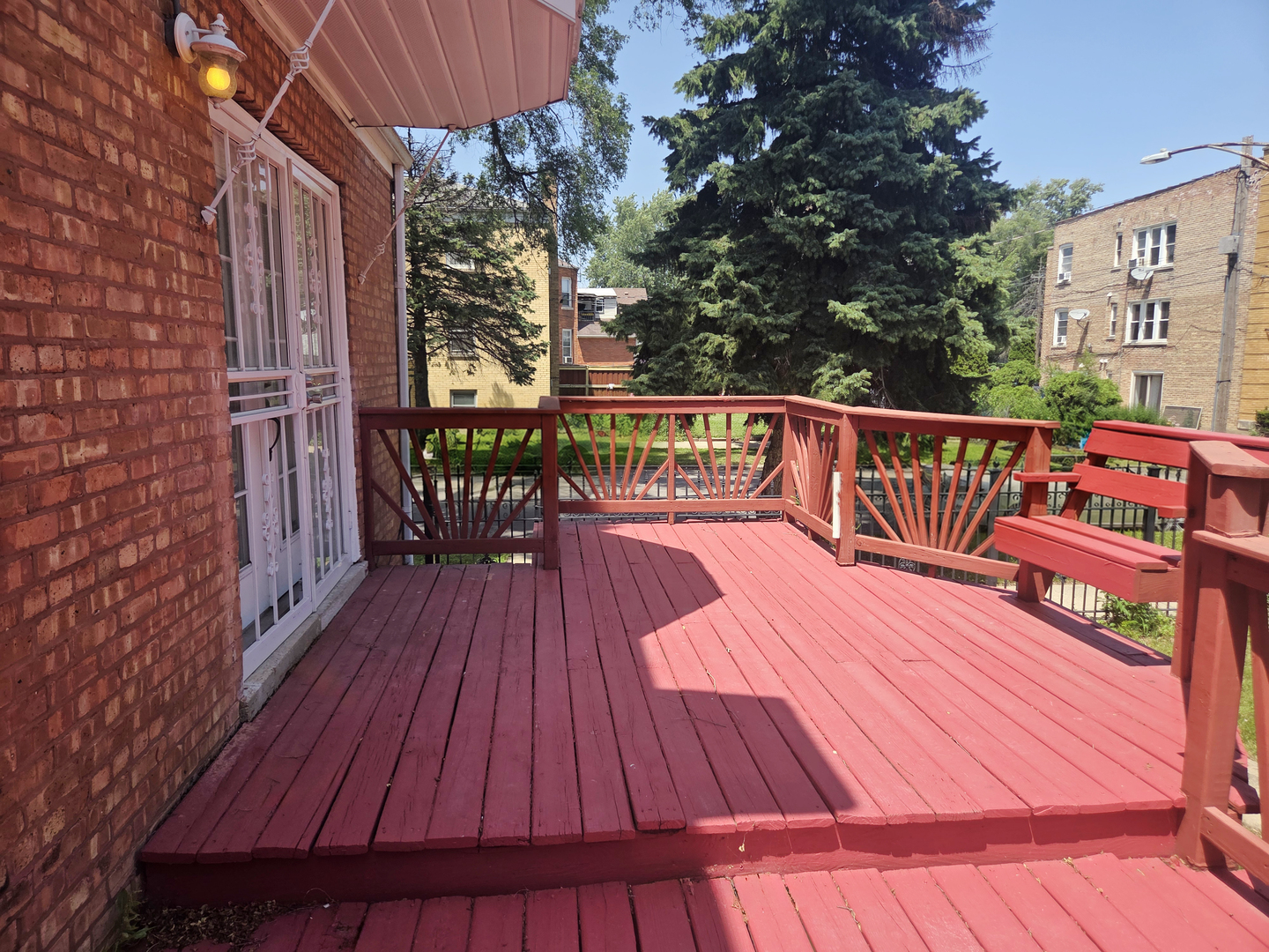 2657 N Sayre Avenue Property Photo 3