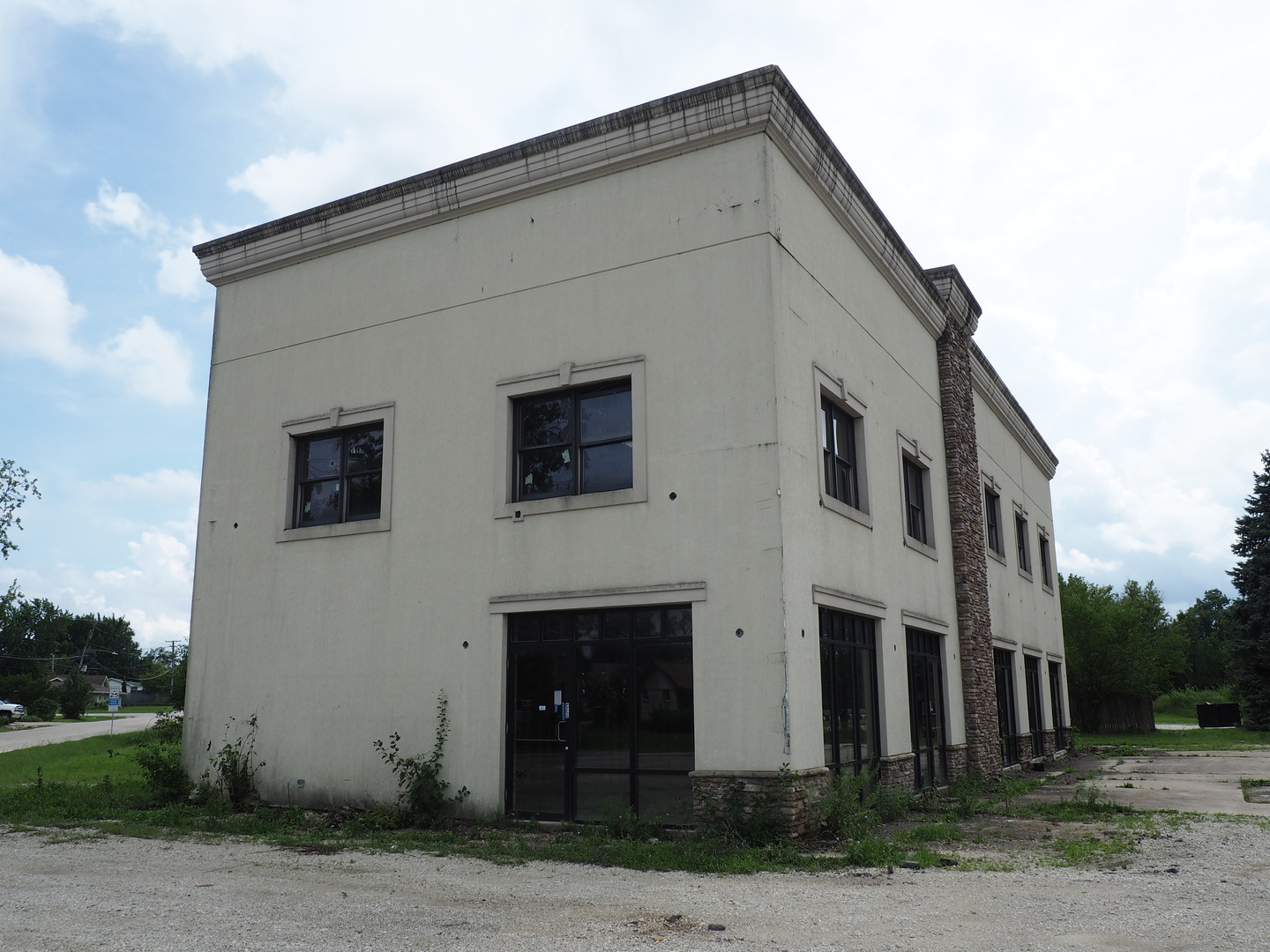 14529 Archer Avenue Property Photo 4