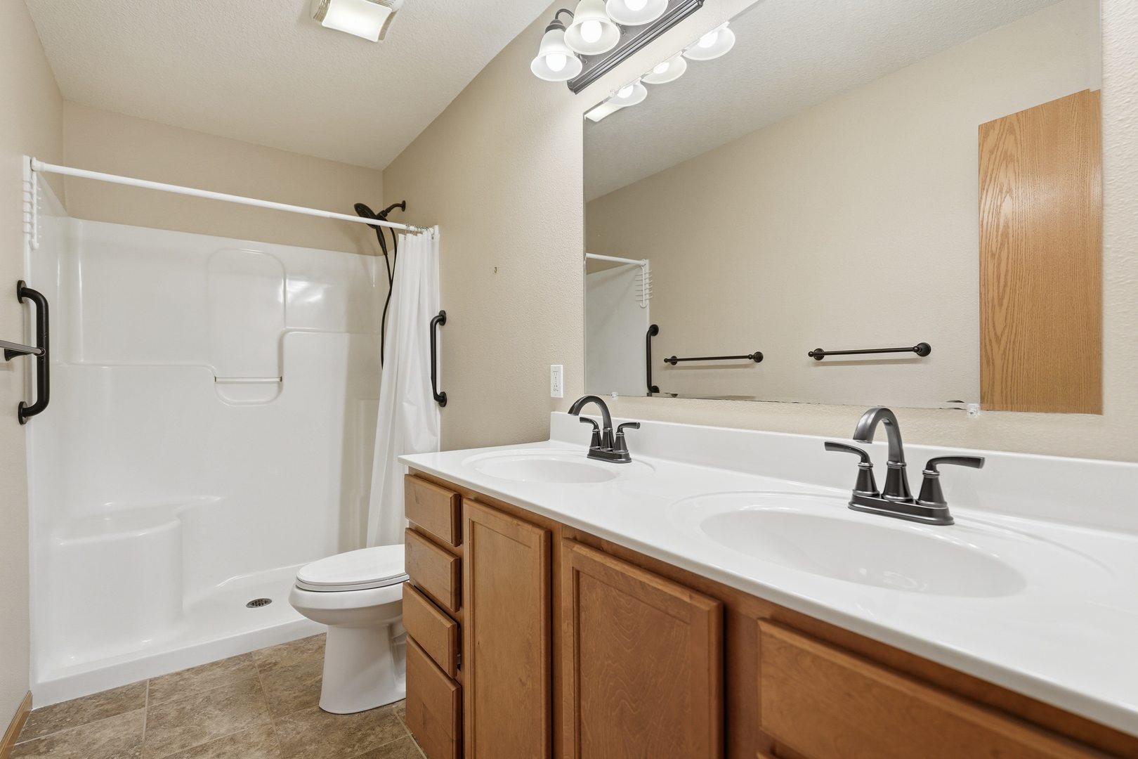 6010 Deere Creek Lane A Property Photo 15